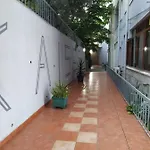 Jozi Kaiser 1 *