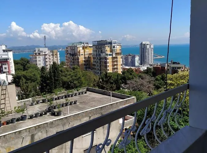 Jozi Kaiser 1 公寓 Durrës