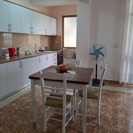 Jozi Kaiser 1 Durrës